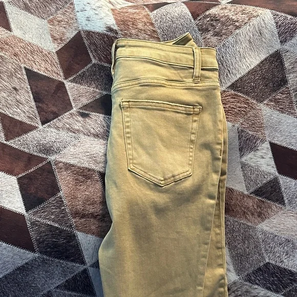 Women's Cropped Jeans in Mustard Yellow - Picture 2 of 6